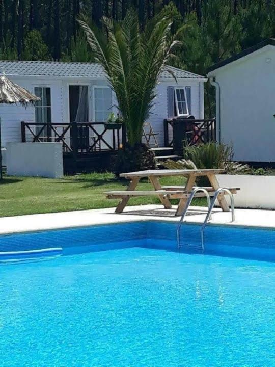 Bungalow Au Bord De La Piscine 4 Pers 5A Burinhosa Zewnętrze zdjęcie